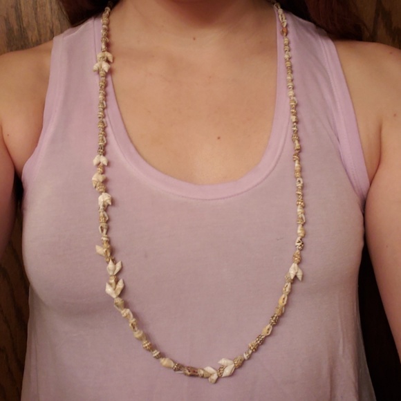 Seashell Necklace - Picture 2 of 2